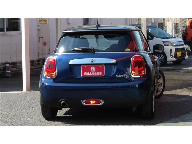 BMW BMW MINI COOPER D 2016