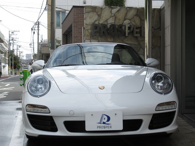 PORSCHE PORSCHE 911 open 2010