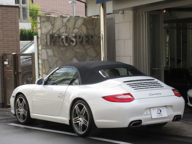 PORSCHE PORSCHE 911 open 2010