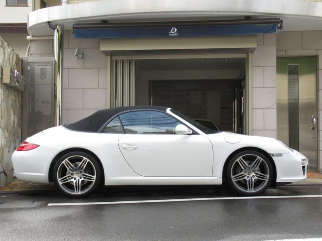 PORSCHE PORSCHE 911 open 2010