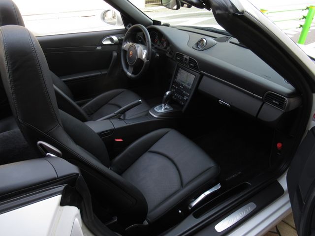 PORSCHE PORSCHE 911 open 2010