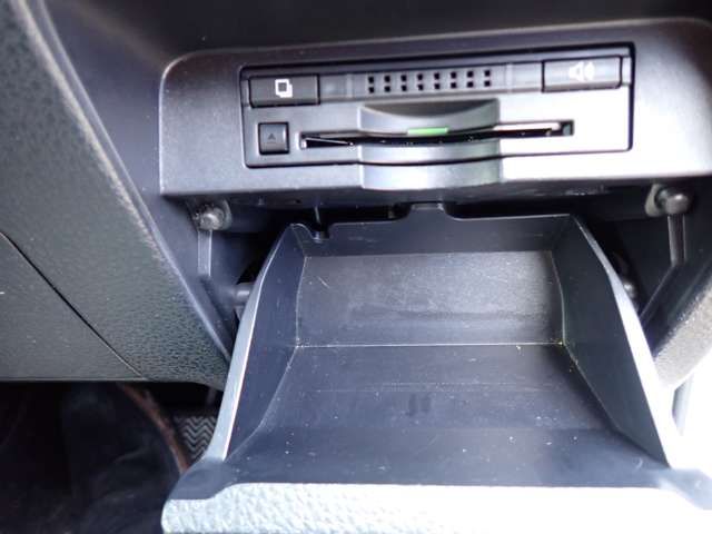 TOYOTA VOXY 4WD 2014