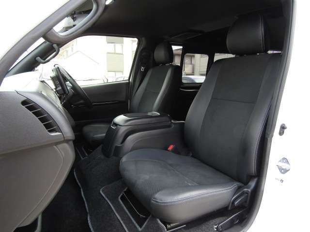 TOYOTA HIACE van 2WD 2022