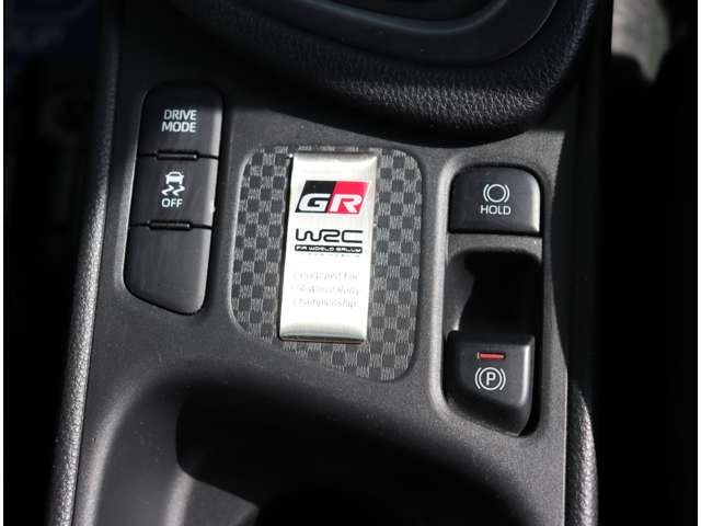 TOYOTA GR YARIS 2022