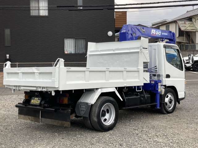 MITSUBISHI CANTER 2005