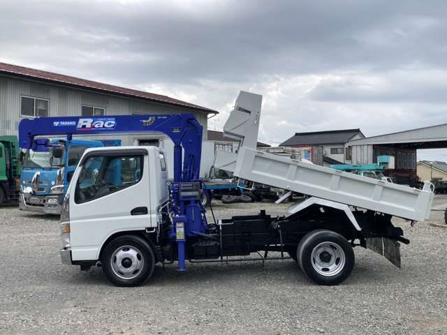 MITSUBISHI CANTER 2005