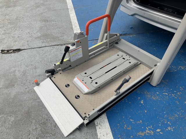 NISSAN SERENA  S-HYBRID 4WD 2022