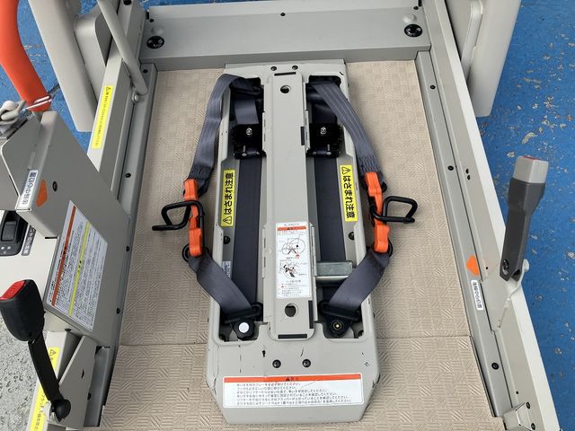 NISSAN SERENA  S-HYBRID 4WD 2022