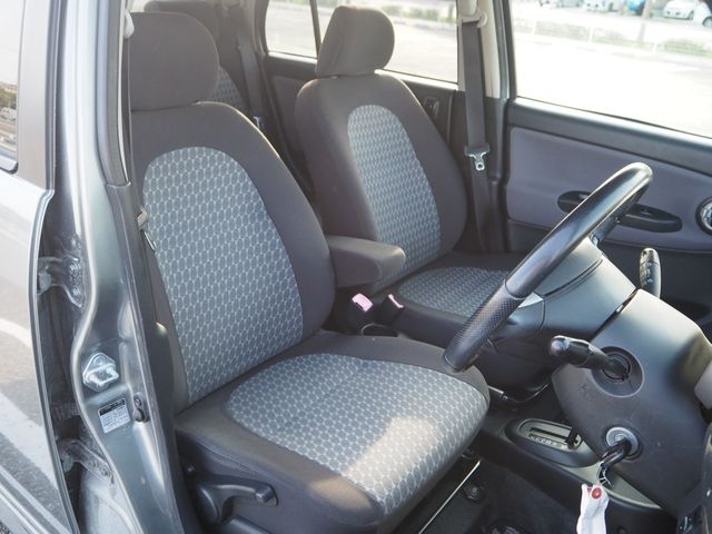 DAIHATSU MIRA GINO 2008