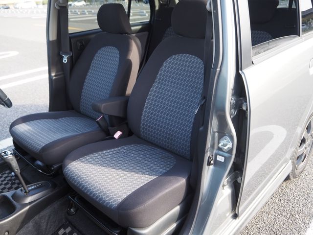 DAIHATSU MIRA GINO 2008