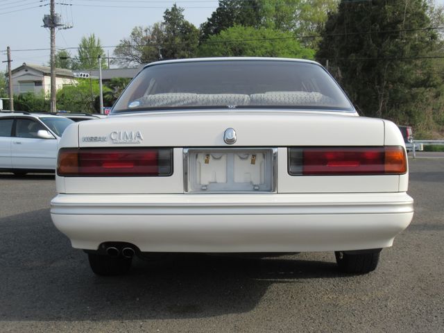 NISSAN CIMA 1990