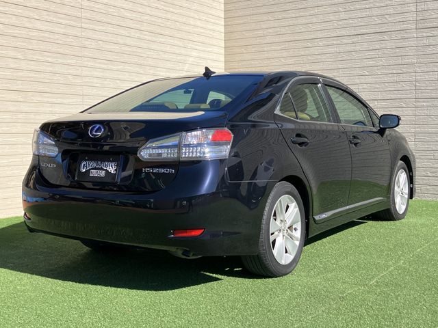 TOYOTA LEXUS HS250h 2010