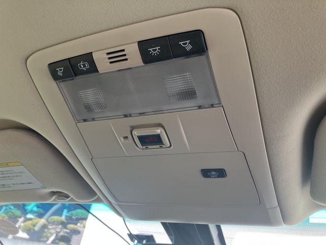 TOYOTA LEXUS HS250h 2010