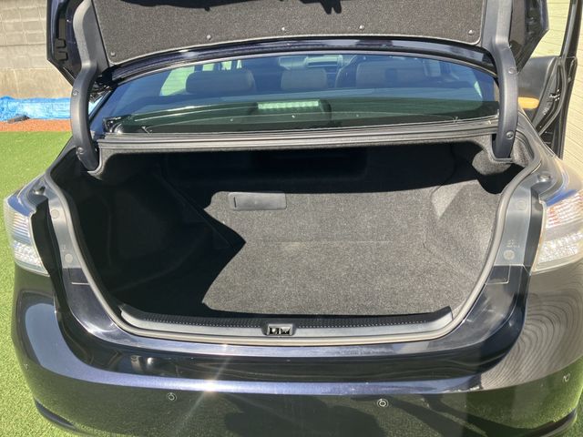 TOYOTA LEXUS HS250h 2010