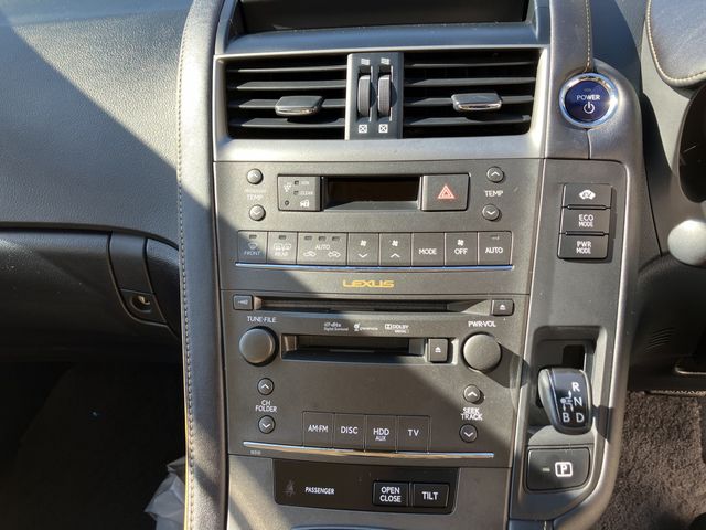 TOYOTA LEXUS HS250h 2010