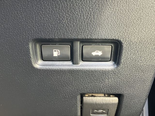 TOYOTA LEXUS HS250h 2010