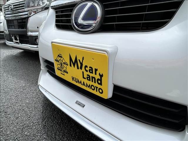 TOYOTA LEXUS CT200h 2011