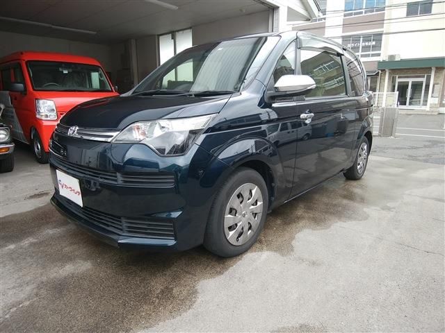 TOYOTA SPADE 2017
