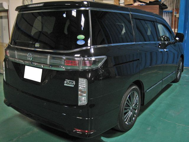 NISSAN ELGRAND 2019