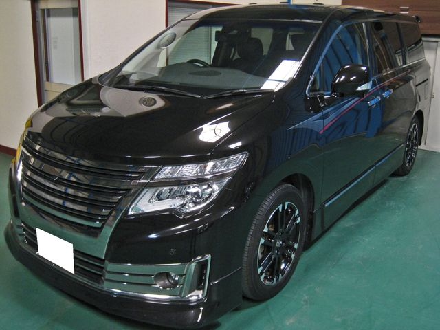NISSAN ELGRAND 2019