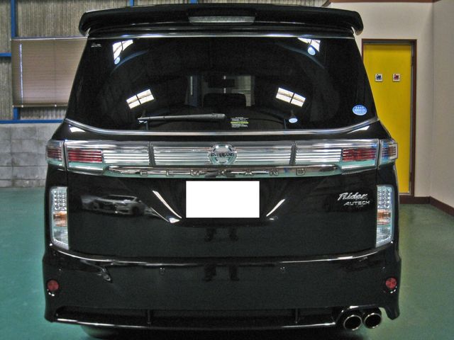 NISSAN ELGRAND 2019