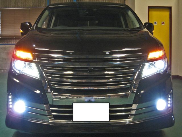 NISSAN ELGRAND 2019