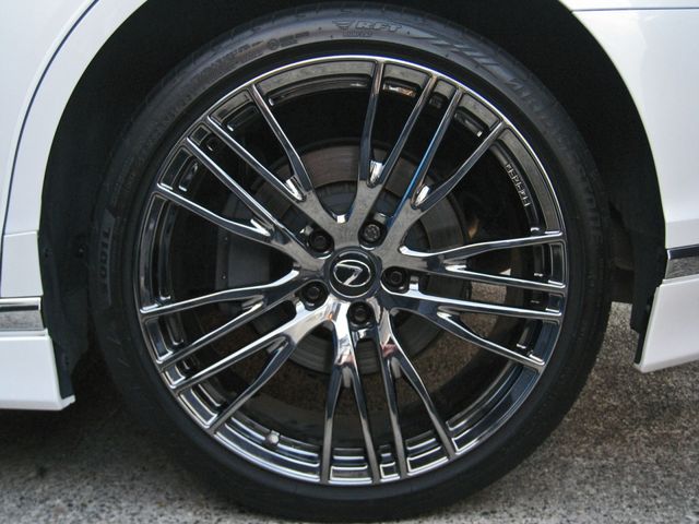 TOYOTA LEXUS LS500h 4WD 2018