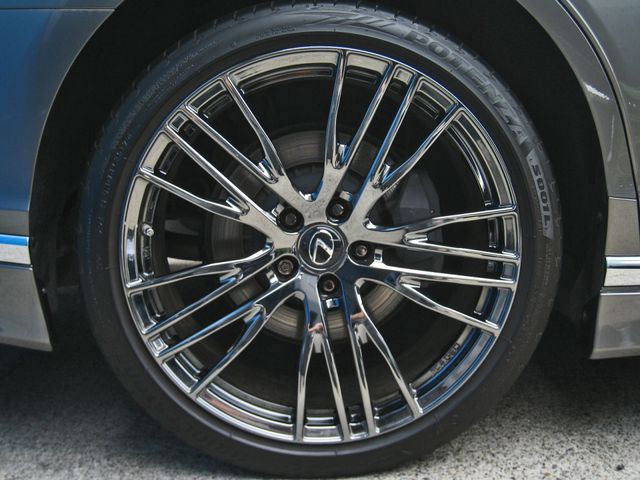 TOYOTA LEXUS LS500 4WD 2018