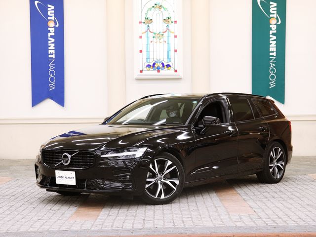 VOLVO VOLVO V60 2021