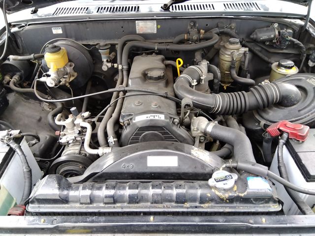 TOYOTA HILUX 4WD 1992