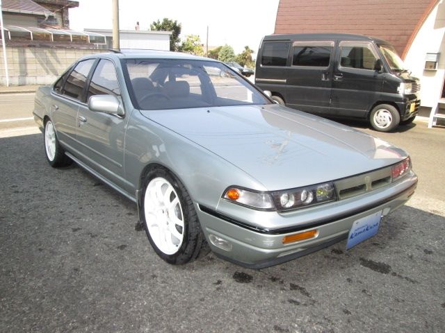 NISSAN CEFIRO 1989
