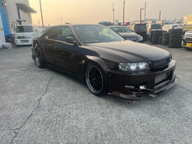 TOYOTA CHASER 1999