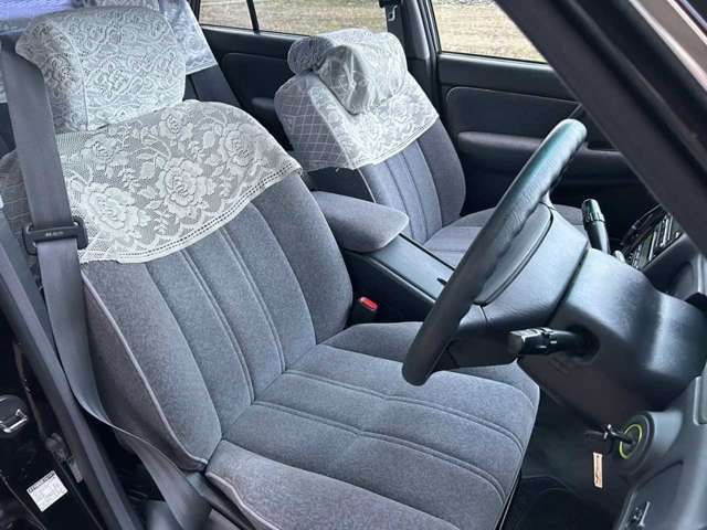 TOYOTA CROWN sedan 1996