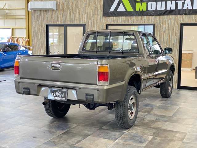 MAZDA PROCEED 4WD 1997