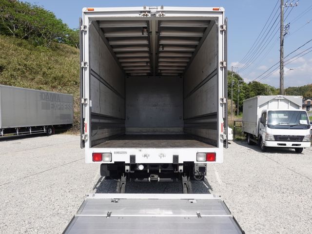 NISSAN DIESEL CONDOR 2013