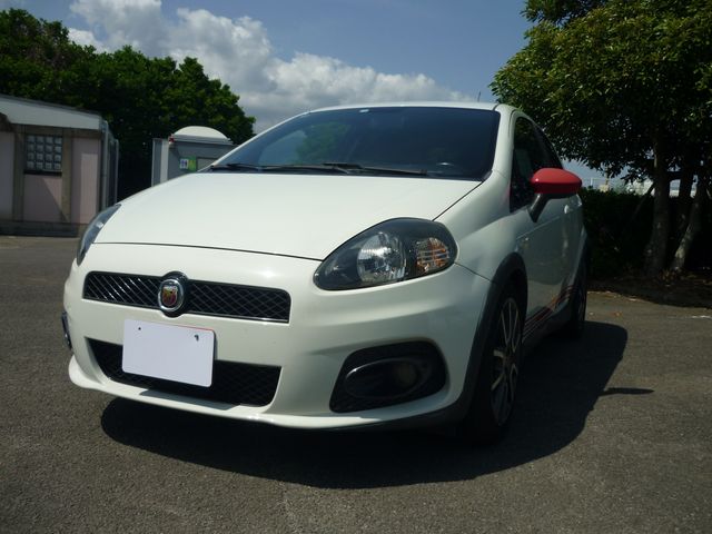 FIAT ABARTH GRANDE PUNTO 2009