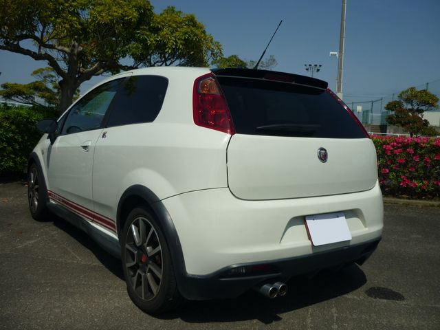 FIAT ABARTH GRANDE PUNTO 2009