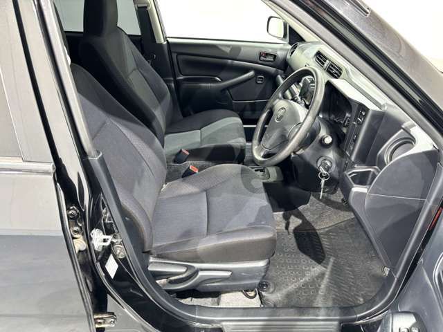 TOYOTA SUCCEED van HYBRID 2020