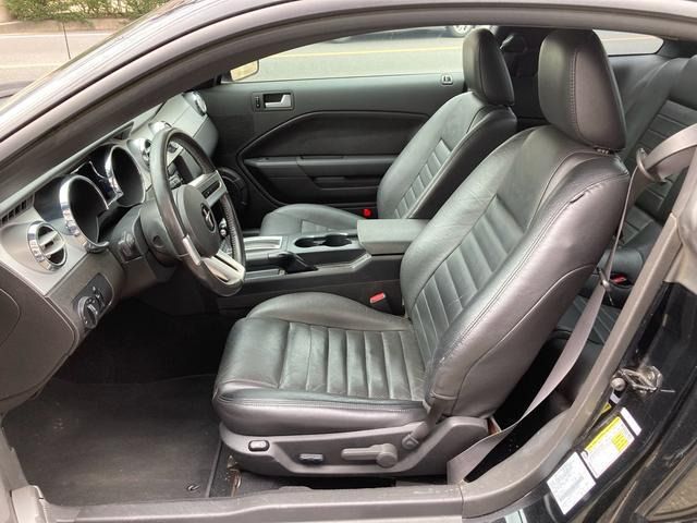 FORD FORD MUSTANG 2011