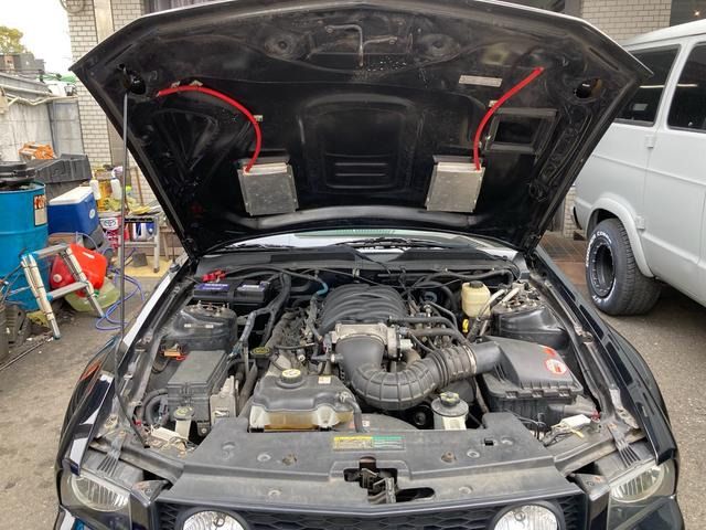 FORD FORD MUSTANG 2011