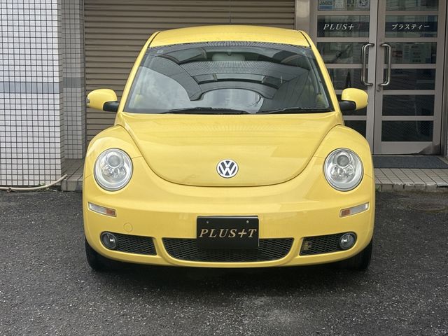 VOLKSWAGEN VOLKSWAGEN BEETLE 2009