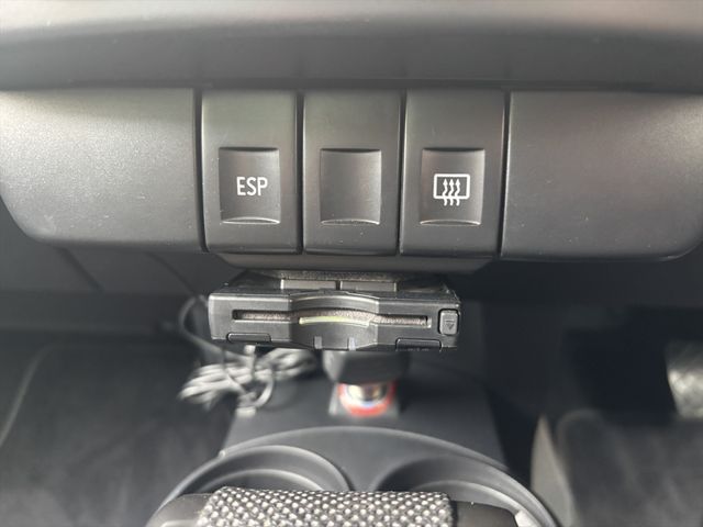 VOLKSWAGEN VOLKSWAGEN BEETLE 2009