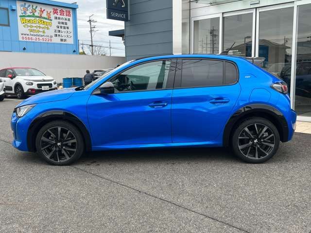 PEUGEOT PEUGEOT 208 2022
