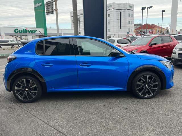 PEUGEOT PEUGEOT 208 2022