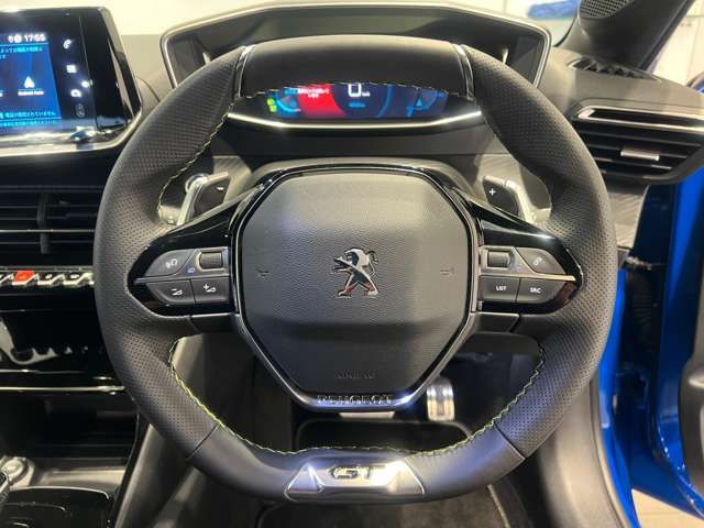 PEUGEOT PEUGEOT 208 2022