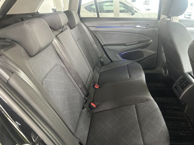 VOLKSWAGEN VOLKSWAGEN GOLF VARIANT 2024