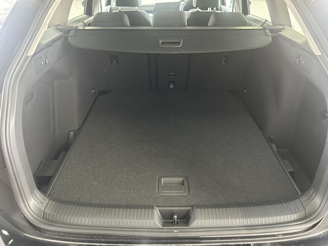 VOLKSWAGEN VOLKSWAGEN GOLF VARIANT 2024