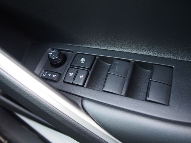 TOYOTA COROLLA CROSS 2024