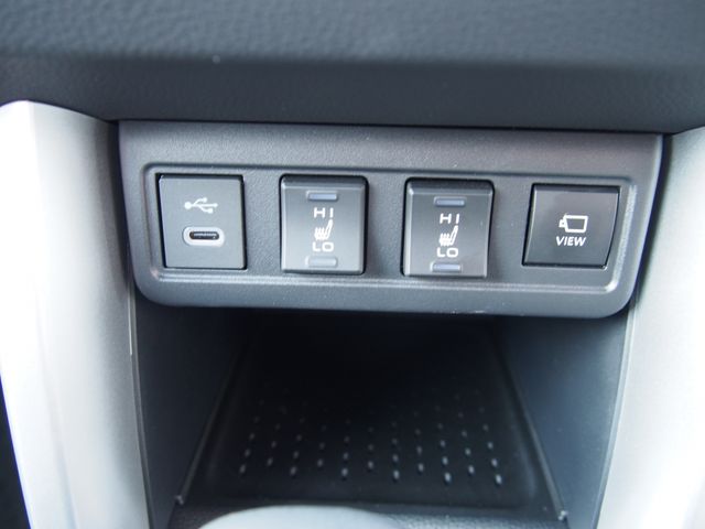 TOYOTA COROLLA CROSS 2024