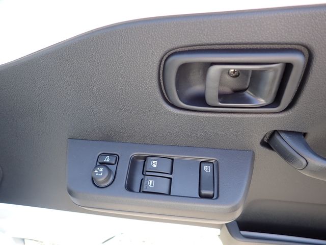 DAIHATSU HIJET truck 4WD 2025